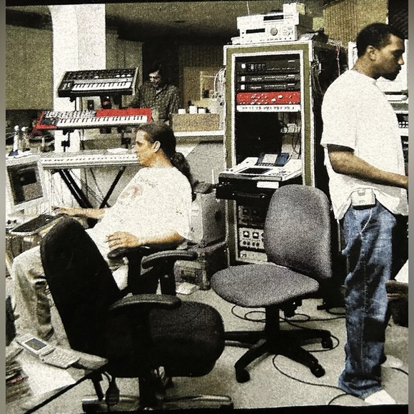 Rare M.W.A Mike Dean Kanye in the studio organic cotton graphic tee blac… - Picture 4 of 7